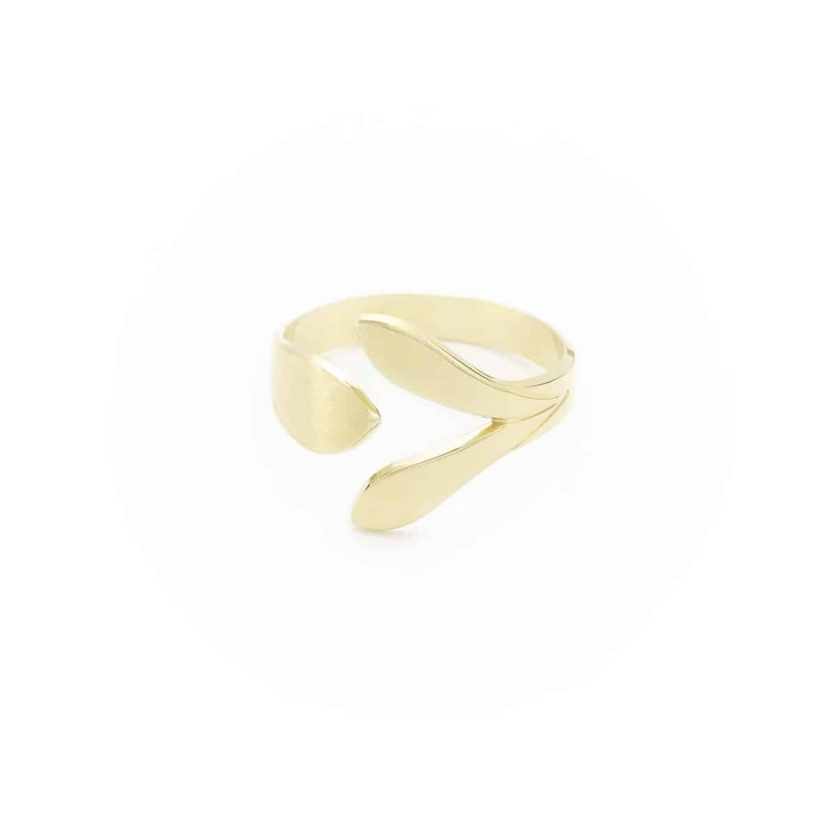 Bague ajustable dorée, ouverte